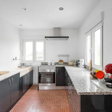 Holiday home Retro-modern Retreat In *