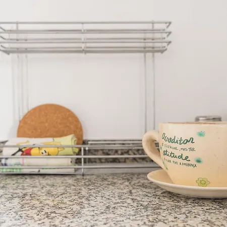 Retro-modern Retreat In Holiday home