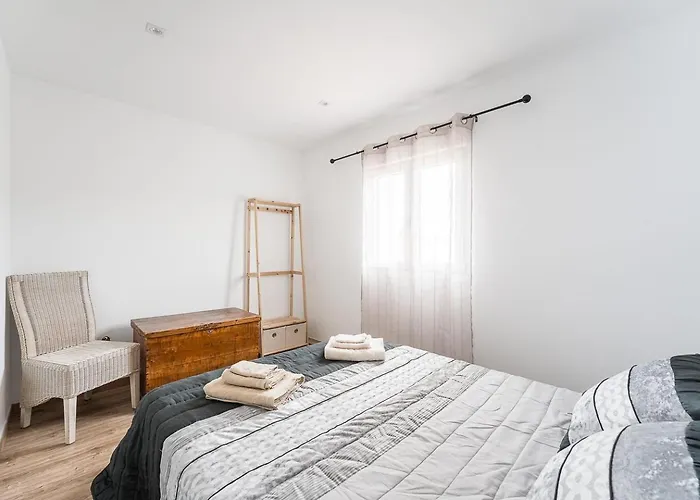 Vakantiehuis Retro-modern Retreat In