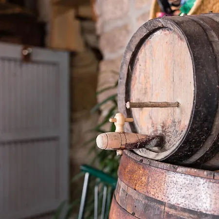 Prázdninový dům Retro-modern Retreat In