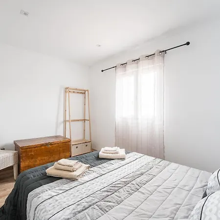 Guest house Retro-modern Retreat In