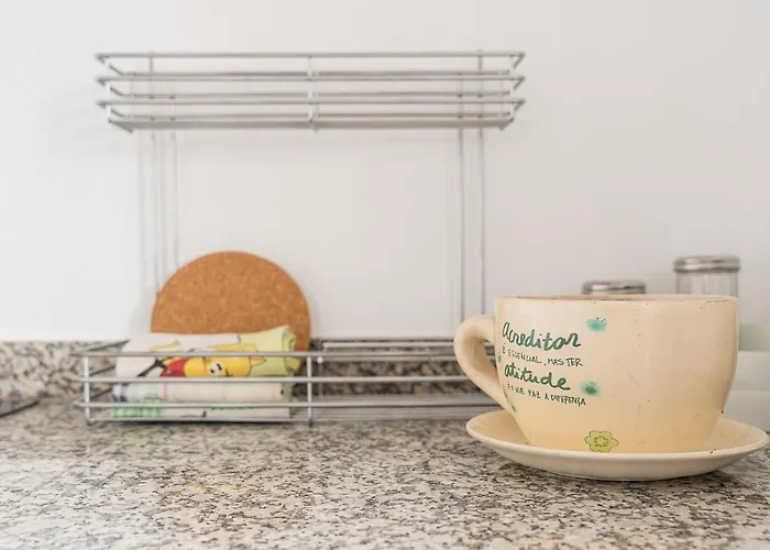 Retro-modern Retreat In Feriehus