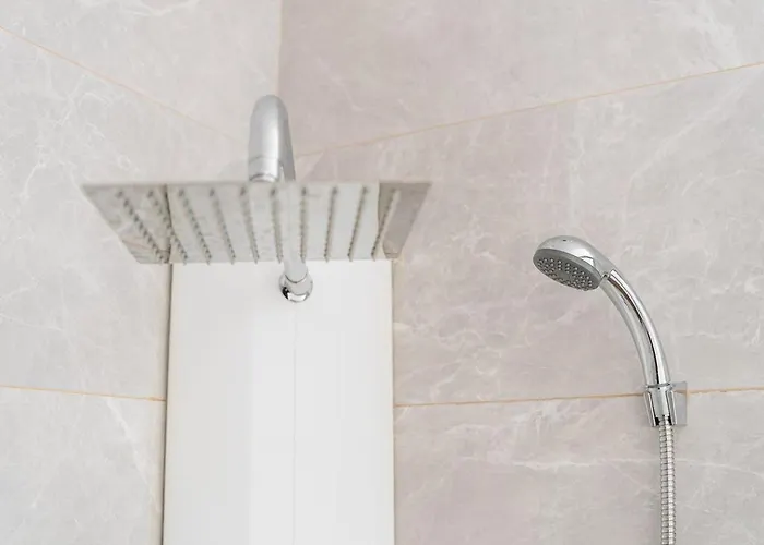 Feriehus Retro-modern Retreat In