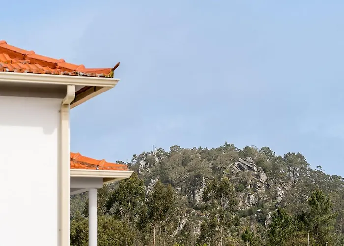 Retro-modern Retreat In *