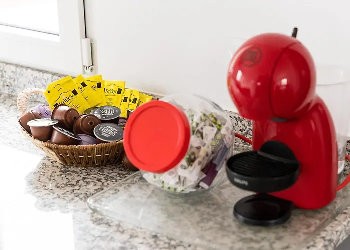 Feriehus Retro-modern Retreat In *